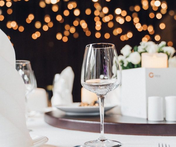 wine glass, table setting, party, glass, cutlery, celebration, decoration, decorative, lights, wedding, bokeh, table setting, party, party, party, party, party, wedding